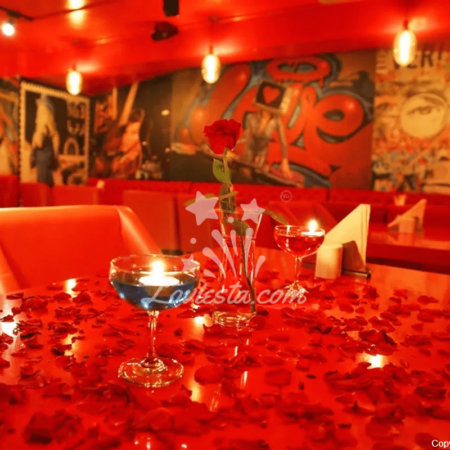 romantic-dine-out-in-noida