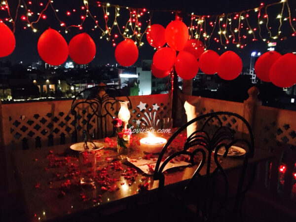 Romantic Date Night On Rooftop In Jaipur To Surprise Your Loved Ones