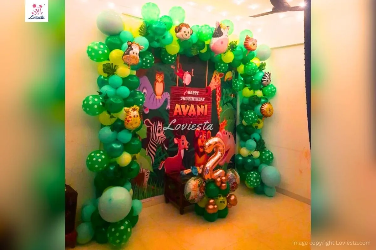 Jungle Theme Balloon Decoration For Kids Birthday In Party Hall 002