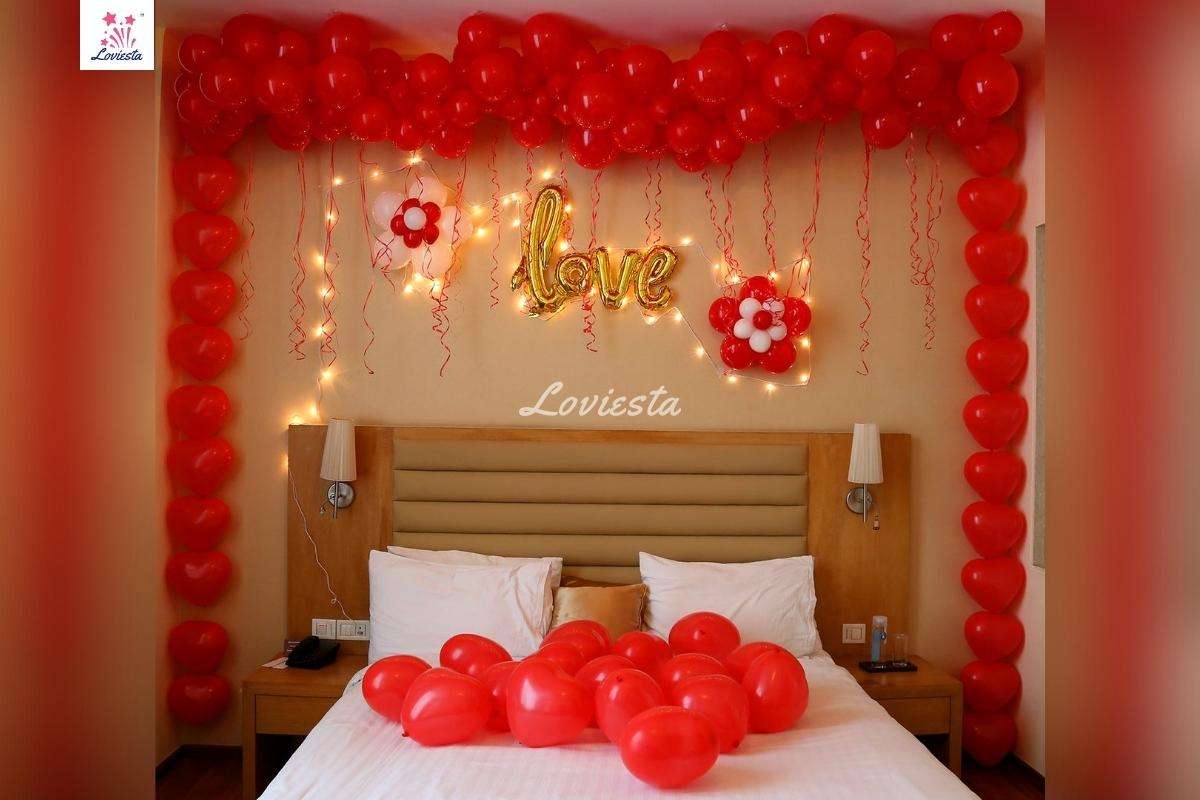 Romantic Love Theme Decoration At Home/Hotel Room