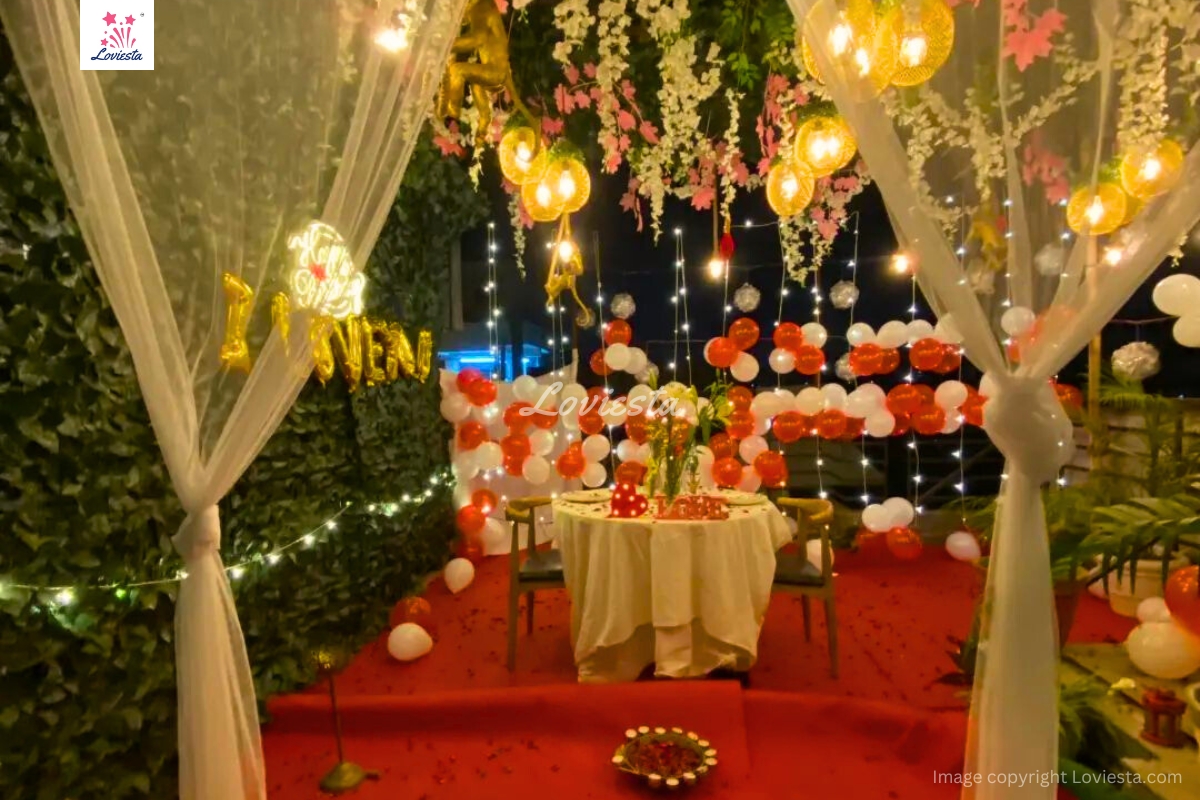 Private Rooftop Candlelight Dinner In Gurgaon